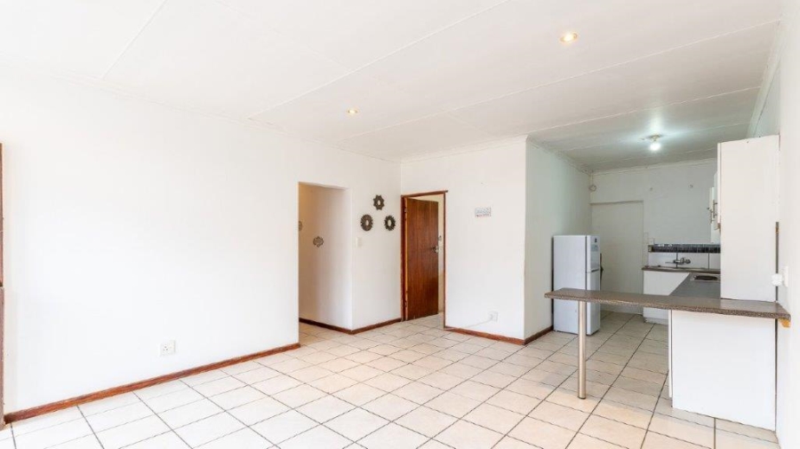3 Bedroom Property for Sale in Pacaltsdorp Western Cape